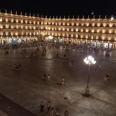 Plaza Mayor 7, 2º - único En La Plaza Mayor!