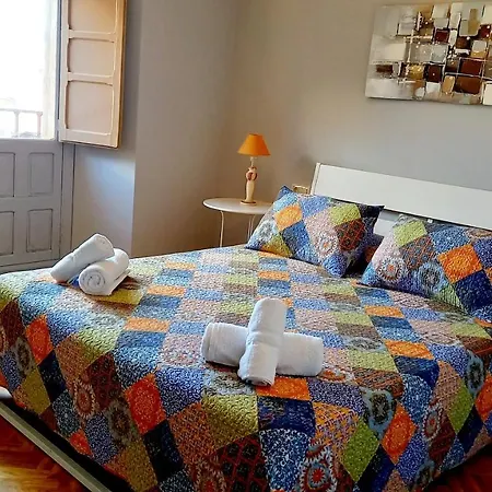 Apartamento Plaza Mayor 7, 2º - único En La Plaza Mayor! *